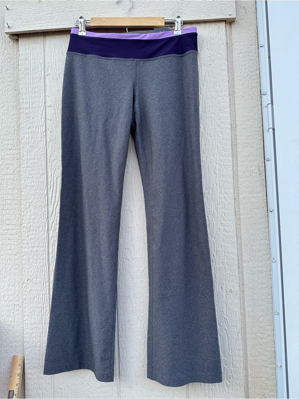 NWT Xersion Gray Flare Yoga Pants with Purple Waistband